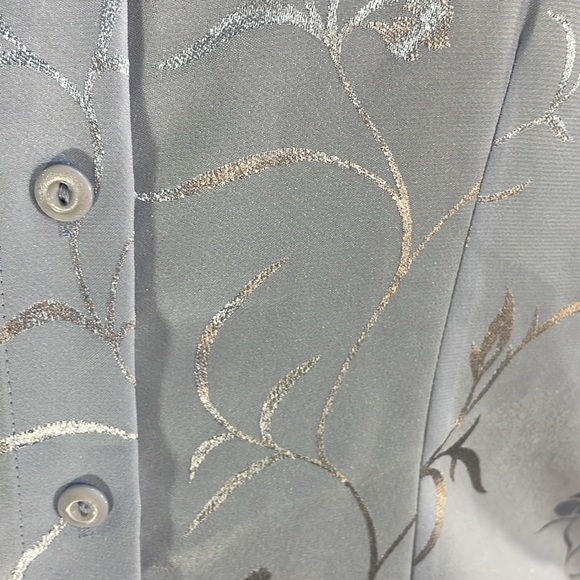 Periwinkle blue blouse size 16 UK (size 12 US) - Picture 7 of 17